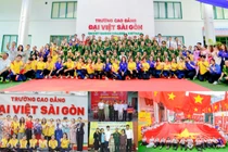 UBND TP. Hồ Chí Minh tặng Bằng khen cho Trường Cao đẳng Đại Việt Sài Gòn