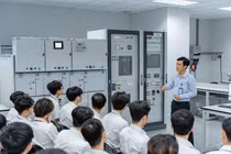 Siết tuyển sinh đại học: Trường ĐH nói gì khi hệ số của giảng viên thạc sĩ chỉ còn 0,75?