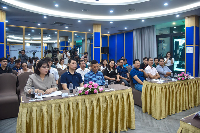 Sự kiện có sự tham gia và đưa tin của nhiều cơ quan báo chí. mvp-0198-1.jpg