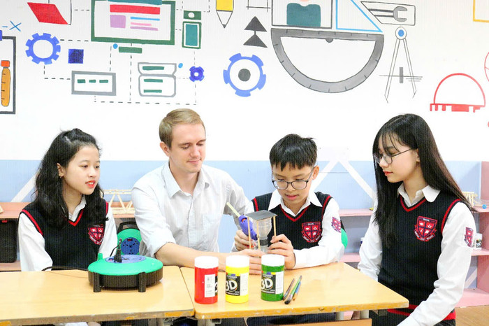 Trường Tiểu học - Trung học cơ sở Pascal với phương pháp giáo dục hướng tới sự phát triển toàn diện của học sinh. p3.jpg
