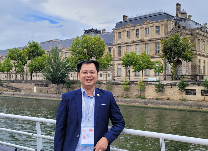 Thầy Nguyễn Chí Trung - giáo viên bộ môn Vật lý, Trường Trung học phổ thông Chuyên Bắc Ninh. Ảnh: NVCC dsc06254-837.jpg