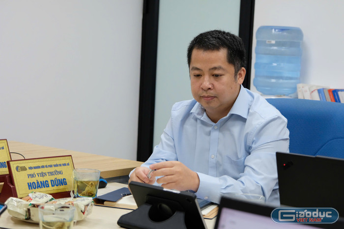Ông Hoàng Dũng - Phó Viện trưởng Viện Nghiên cứu và Phát triển Tri thức số. Ảnh: Nhật Lệ gdvn-11-2.jpg