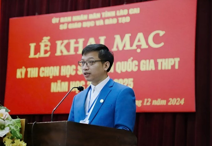 Thầy Ngô Thanh Xuân - Hiệu trưởng Trường Trung học phổ thông Chuyên Lào Cai. Ảnh tư liệu NVCC. thay-ngo-thanh-xuan.jpg