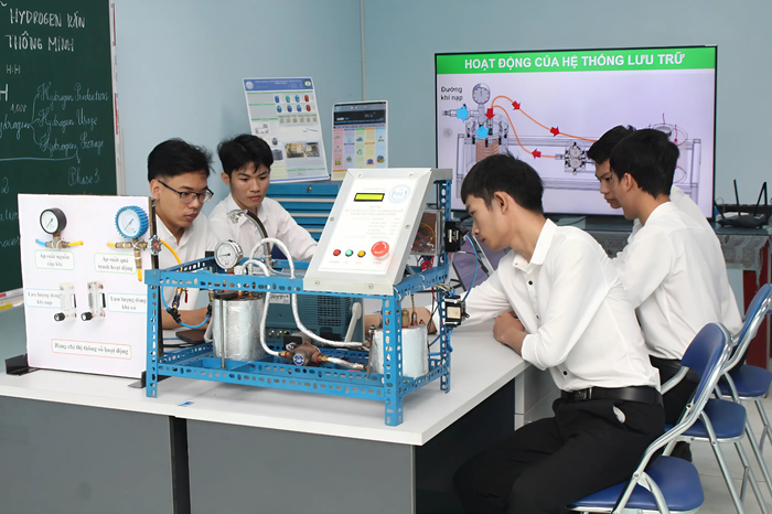 Cần có thêm các quỹ đầu tư mạo hiểm để khuyến khích khoa học và công nghệ phát triển. Ảnh minh họa: UTE anh-3.jpg