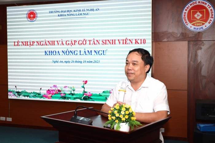 Tiến sĩ Nguyễn Đình Tường - Chủ tịch Hội đồng trường, Trường Đại học Nghệ An. Ảnh: naue.edu.vn thay-nguyen-dinh-tuong-9745-9357-8751.jpg