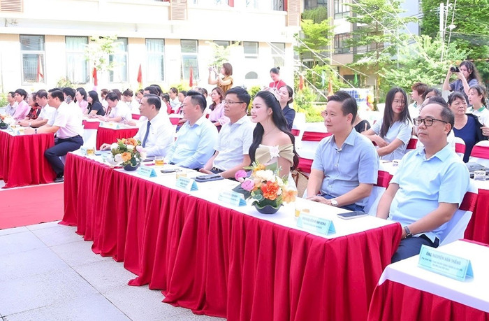 Các đại biểu tham dự buổi lễ. snapedit-1757659996111.jpg