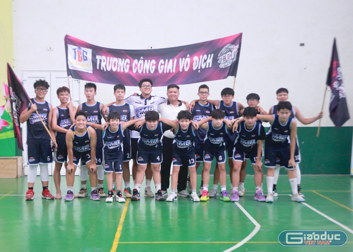 Đội Trương Công Giai giành chiến thắng chung cuộc với tỷ số 43-36. gdvn-1-4.jpg
