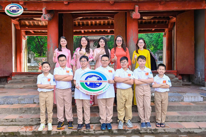Học sinh Newton tham gia Kỳ thi Olympic Toán và Khoa học Quốc tế IMSO 2025. 300273371057636545.jpg