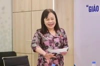 Tiến sĩ Nguyễn Thị Mai Hoa - Phó Chủ nhiệm Ủy ban Văn hóa và Xã hội của Quốc hội, Đại biểu Quốc hội tỉnh Đồng Tháp chia sẻ tại tọa đàm.