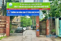 SV đào tạo từ xa CĐ Kinh tế Công nghệ Hà Nội kể lại quá trình học "bất thường"