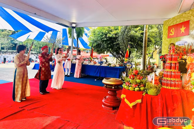 Nhiều trường học tại TPHCM tổ chức lễ Giỗ Tổ Hùng Vương, lan tỏa niềm tự hào dân tộc 