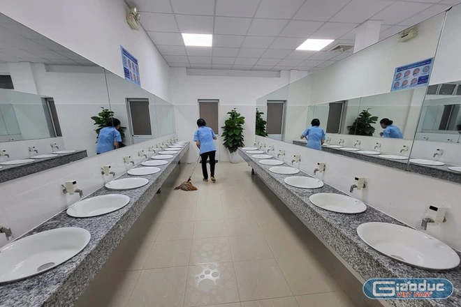 Sở GD&ĐT TPHCM yêu cầu trường mầm non đến THCS phải dọn nhà vệ sinh ít nhất 4 lần/ngày