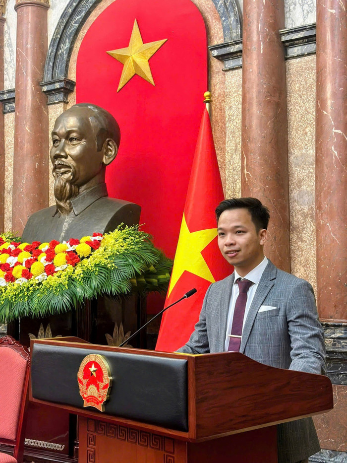 Phó Giáo sư, Tiến sĩ Trần Lê Hưng (hiện đang công tác tại Đại học Gustave Eiffel, Pháp. Ảnh: NVCC. 519667180-10161768862686588-5285045136841530813-n.jpg