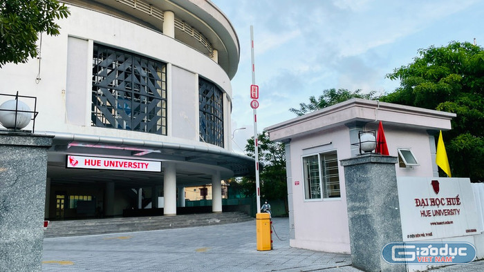 Đại học Huế. Ảnh: Mộc Trà. gdvn-hue.jpg