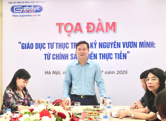 Quang cảnh Tọa đàm. Ảnh: Doãn Nhàn sep.jpg