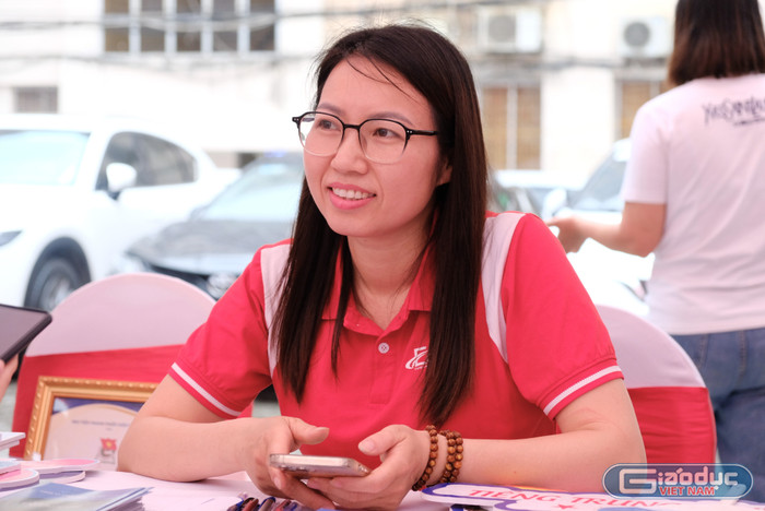Bà Phan Thị Hương - Giám đốc Công ty trách nhiệm hữu hạn thương mại dịch vụ và giáo dục Eduway. gdvn-co-huong.jpg