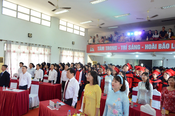 Quang cảnh buổi lễ. dsc-0113.jpg