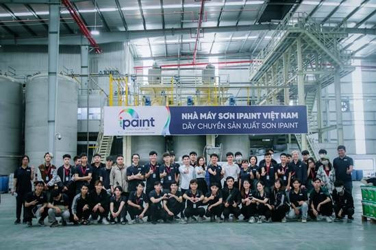 Sinh viên Trường Đại học Xây dựng Hà Nội có cơ hội được đi thực tập, tham quan ở các doanh nghiệp, đơn vị nghiên cứu, sản xuất, sử dụng vật liệu và trải nghiệm nhiều hoạt động ngoại khóa thú vị. Ảnh: NTCC. Sinh viên Trường Đại học Xây dựng Hà Nội có cơ hội được đi thực tập, tham quan ở các doanh nghiệp, đơn vị nghiên cứu, sản xuất, sử dụng vật liệu và trải nghiệm nhiều hoạt động ngoại khóa thú vị. Ảnh: NTCC.