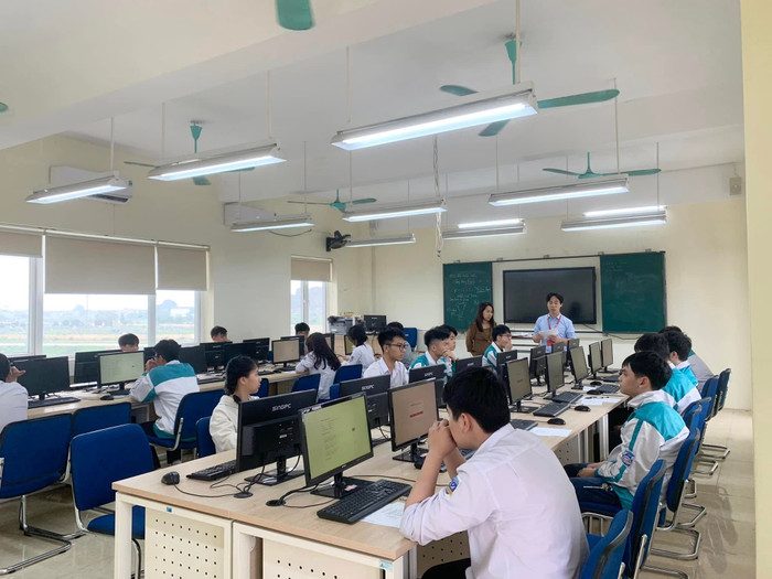 Ảnh minh hoạ: Trường Trung học phổ thông chuyên Lương Văn Tụy (tỉnh Ninh Bình). Ảnh minh hoạ: Trường Trung học phổ thông chuyên Lương Văn Tụy (tỉnh Ninh Bình).