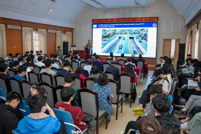 Trường Đại học Kiến trúc Hà Nội là cơ sở giáo dục đại học đầu tiên đào tạo chương trình Xây dựng công trình ngầm đô thị trên cả nước. Ảnh: NTCC. dsc02095.jpg