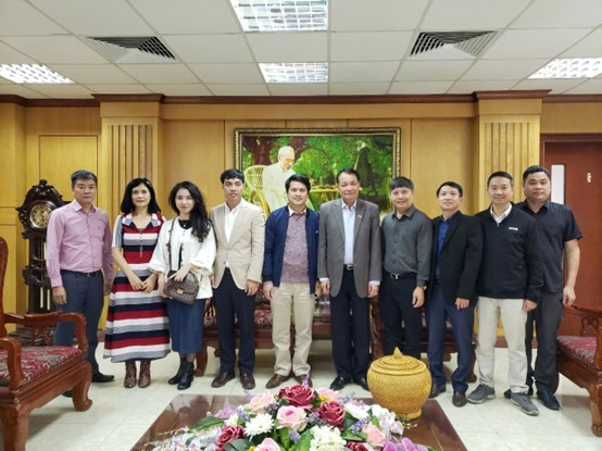 Bộ môn Công nghệ nước tham quan và làm việc với Công ty Cổ phần Cấp nước Phú Thọ. Ảnh: NTCC. picture2.jpg