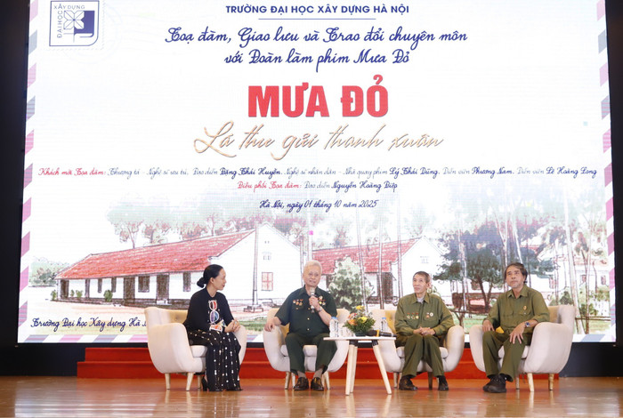 Các Thành viên Hội Cựu chiến binh Trường Đại học Xây dựng Hà Nội chia sẻ những câu chuyện xúc động về những năm tháng tuổi trẻ nơi chiến trường. 556022001-1238770754941622-851688609530170866-n.jpg