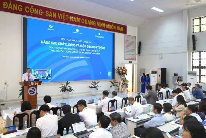 Toàn cảnh hội thảo. img-3632.jpg
