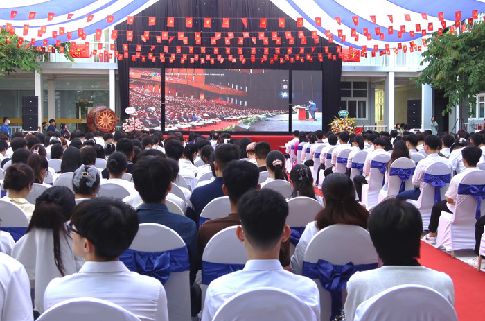 Trường Đại học Điện lực tổ chức theo dõi trực tuyến Lễ kỷ niệm 80 năm truyền thống ngành Giáo dục và khai giảng năm học 2025 – 2026 do Bộ Giáo dục và Đào tạo tổ chức. Ảnh: Lưu Diễm. img-4943-9450-3149.jpg