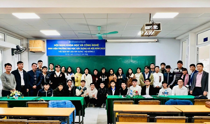 Sinh viên tham gia Hội nghị Sinh viên nghiên cứu khoa học cấp Trường. Ảnh: NTCC. Sinh viên tham gia Hội nghị Sinh viên nghiên cứu khoa học cấp Trường. Ảnh: NTCC.
