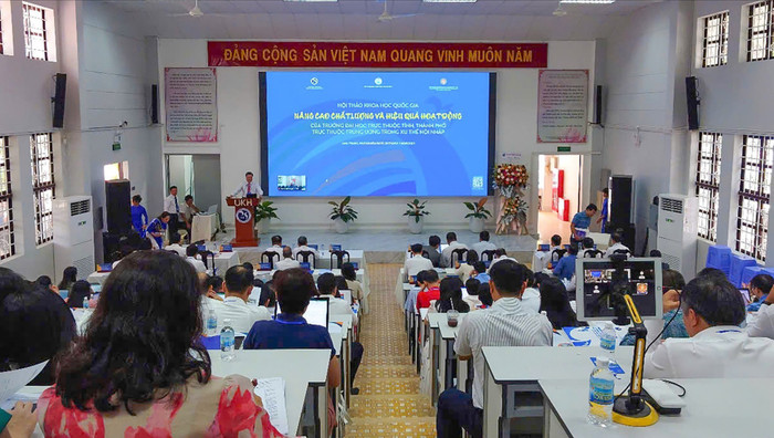 Quang cảnh hội thảo 14-4207.jpg