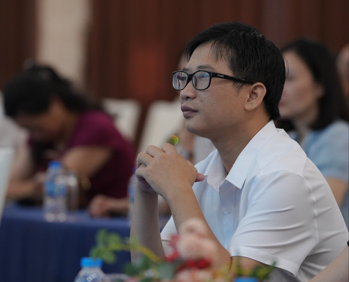 Thầy Nguyễn Minh Tú - giáo viên tổ Vật lý - Công nghệ - Tin học, Trường Trung học phổ thông chuyên Chu Văn An (tỉnh Lạng Sơn). Ảnh: NVCC. 547485639-122259654680211230-1543933951755981918-n-4870.jpg