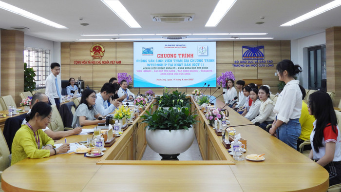 Sinh viên ngành Điều dưỡng tham gia phỏng vấn tham gia chương trình Internship tại Nhật Bản. Ảnh: NTCC. 5-sinh-vien-nganh-dieu-duong-tham-gia-phong-van-tham-gia-chuong-trinh-internship-tai-nhat-ban.jpg
