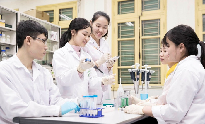 Hiến kế để thu hút thí sinh lựa chọn học ngành khoa học cơ bản