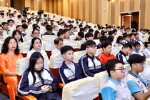 Các em học sinh tham dự kì thi tuyển chọn học sinh cho đội tuyển Olympic 2026. Ảnh: Bộ GD&ĐT