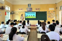 Có ý kiến đề xuất cố định Ngoại ngữ là môn thi thứ 3 vào 10: Lãnh đạo trường THCS nói gì?