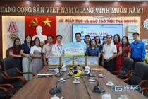 VEPIC hỗ trợ tái thiết trường học sau lũ, trao tặng hơn 30 nghìn bản SGK cho học sinh Thái Nguyên