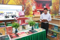 Nhà Xuất bản Giáo dục Việt Nam ghi dấu ấn tại Hội chợ Mùa Thu lần thứ nhất