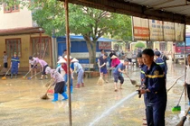 Trường học bị ảnh hưởng bão lũ nỗ lực khắc phục hậu quả, ổn định dạy học