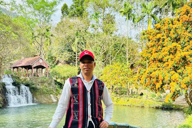 Anh Đinh Văn Như – Giám đốc Hợp tác xã Nông nghiệp sinh thái và Du lịch cộng đồng Tà Lang – Giàn Bí.