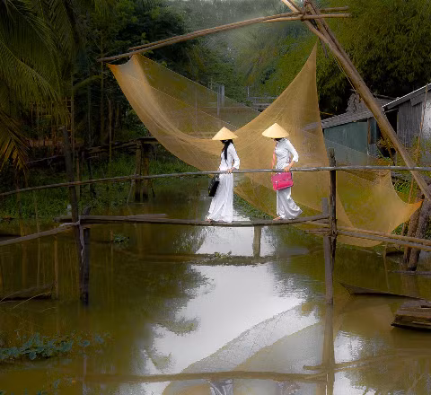 Chùm ảnh: Nhịp sống trên những dòng sông quê hương