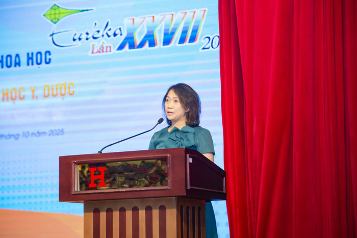 Phó Giáo sư Nguyễn Thị Thu Thủy - Phó Hiệu trưởng của HIU phát biểu. Ảnh: HIU. hiueureka.jpg