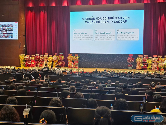 Toàn cảnh hội nghị tổng kết năm học 2024-2025 của ngành giáo dục và đào tạo Thành phố Hồ Chí Minh. Ảnh: V.D gdvn-thutruongthuongb.jpg