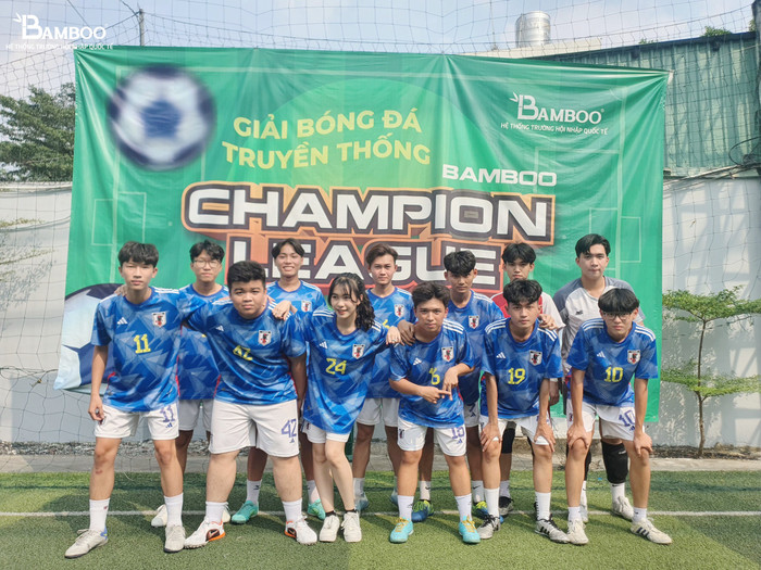 Học sinh của Bamboo School hưởng ứng Giải bóng đá truyền thống. Ảnh: Trường Tre Việt. 4bea14fb-9a58-4ae0-960f-016fe38def1b.jpg