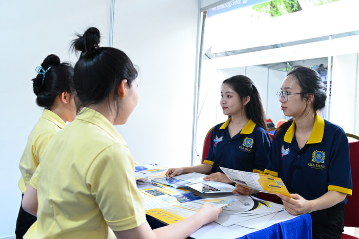 Ngoài bằng cấp, nhà tuyển dụng cũng rất chú trọng đến yếu tố kỹ năng mềm của các ứng viên trong quá trình học tập, tích lũy ở nhà trường (ảnh: GDU) dsc-2108.jpg