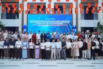 ĐH Hoà Bình trao giấy chứng nhận nâng cao năng lực cơ bản về khởi nghiệp ĐMST cho 65 học viên 