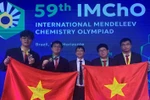 4 nam sinh Việt Nam đoạt huy chương tại Kỳ thi Olympic Hóa học Quốc tế Mendeleev
