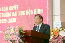 Phó giáo sư, Tiến sĩ Bùi Anh Tuấn được bổ nhiệm làm hiệu trưởng Trường Đại học Hòa Bình