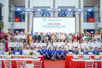 Trường Đại học Hòa Bình khai giảng năm học mới, chào đón hơn 1.600 tân sinh viên