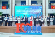 ETU trao chứng nhận cho các nhóm doanh nghiệp hoàn thành khóa đào tạo khởi nghiệp đổi mới sáng tạo