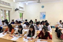  Thi tốt nghiệp THPT: Trường học đẩy mạnh ôn tập, nỗ lực hỗ trợ học sinh yếu
